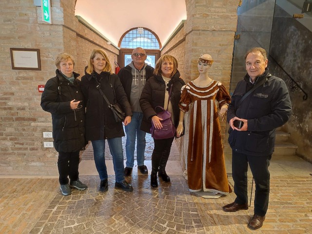 Tečaj talijanskog za djecu, muška vokalna skupina i predstava "Svijet zabave" Teatra naranča u Puli